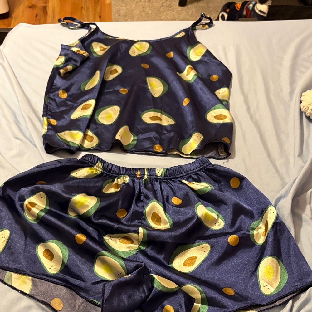 Avocado Print Satin Pajama Set